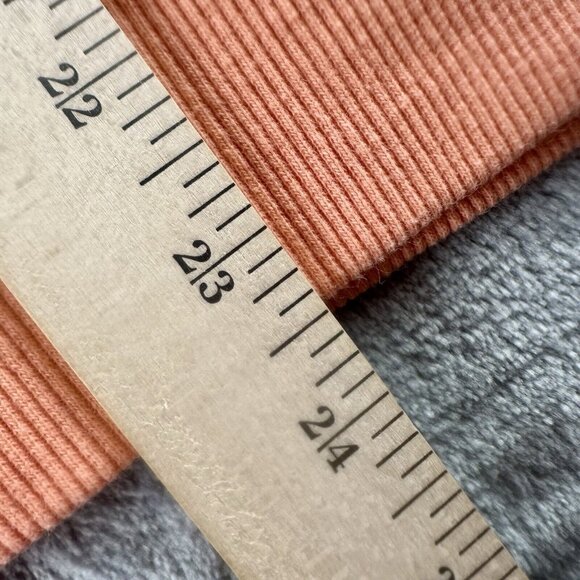 Peloton The Ultimate Lightweight Zip Front Hoodie Size Medium Peach Pockets - Picture 4 of 16